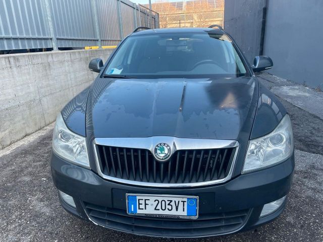 Skoda Octavia 1.6 TDI CR F.AP. Wagon Elegance