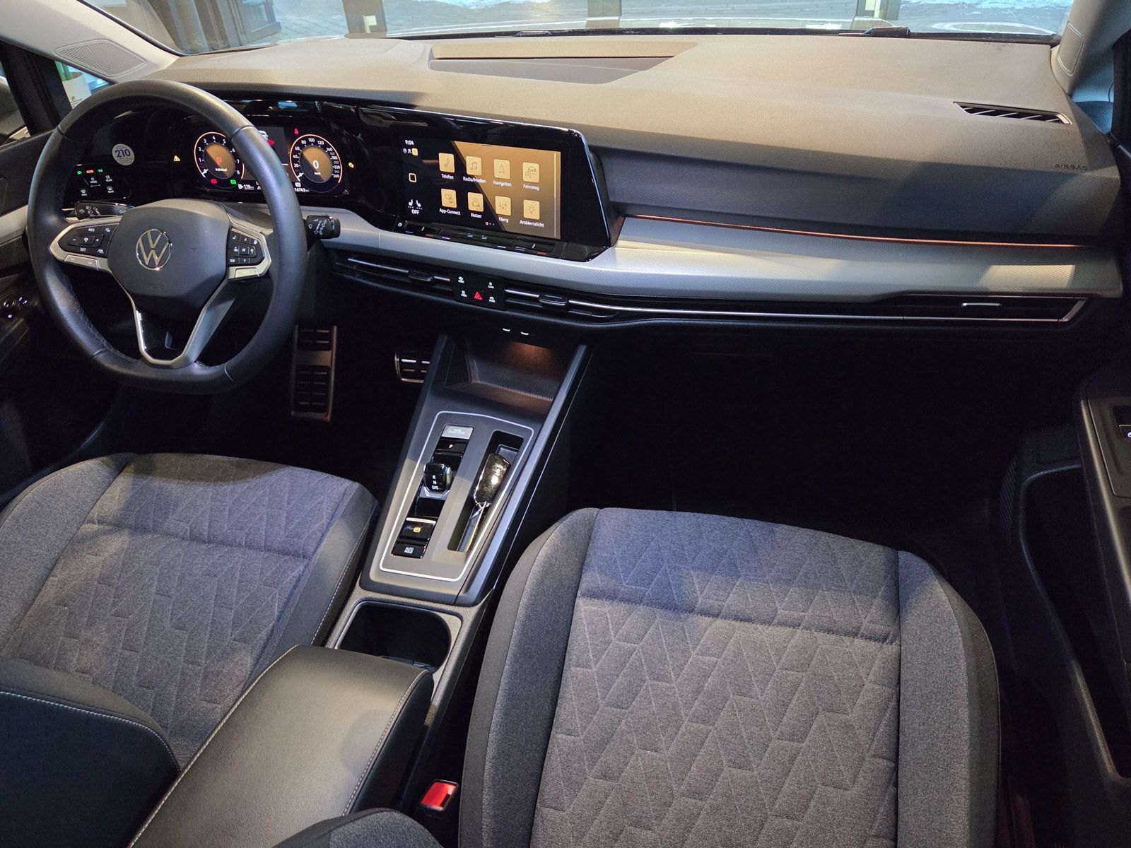 Volkswagen Golf - Bild 10