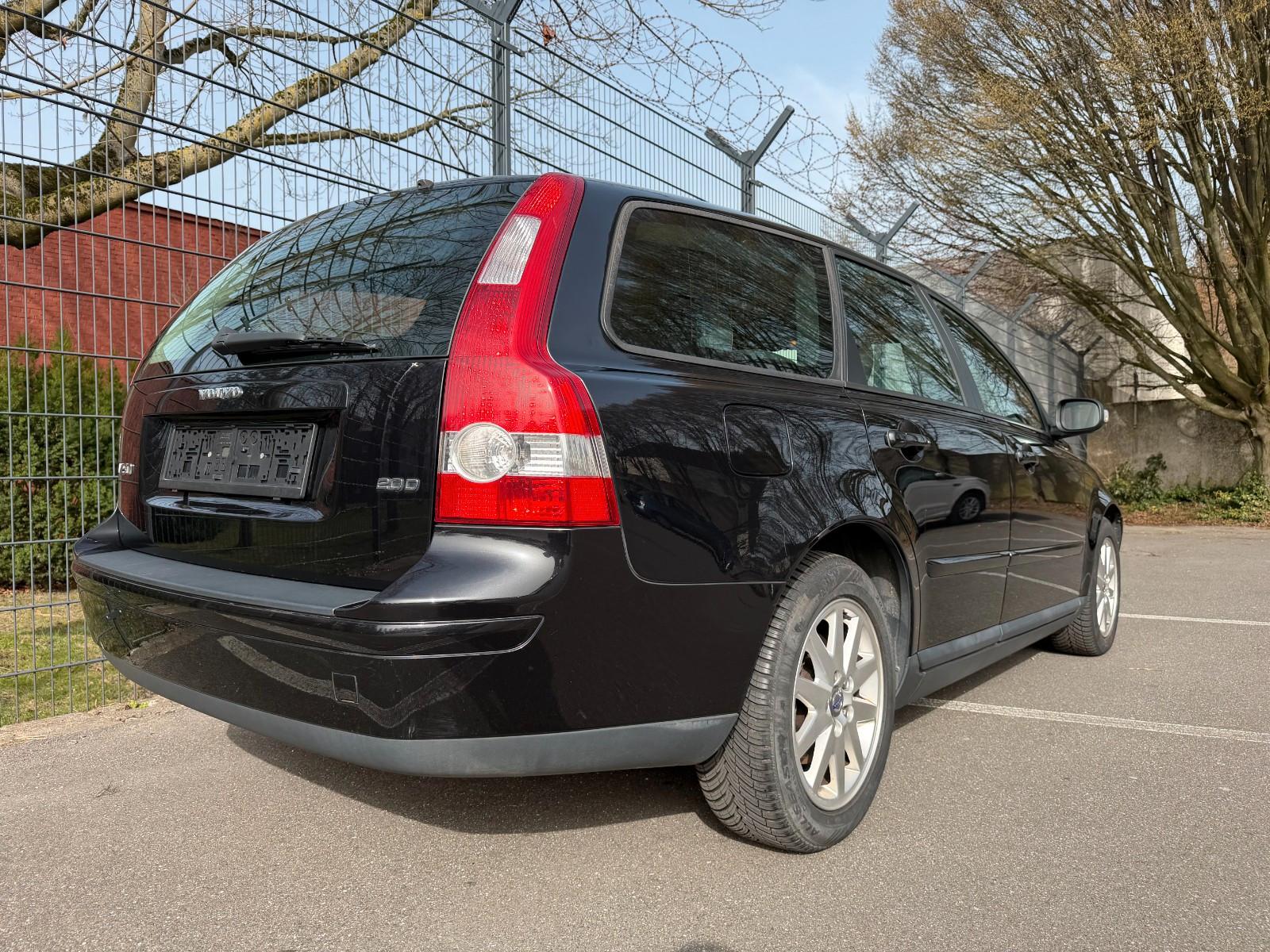 Volvo V50 Kombi 2.0 D Momentum
