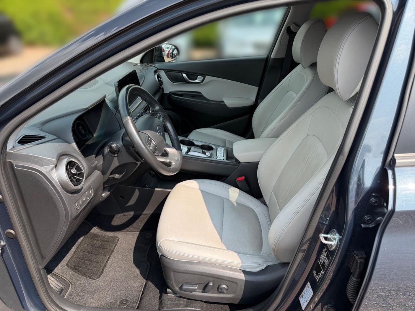 Fahrzeugabbildung Hyundai KONA Elektro 64 kWh (150kW) PRIME Sitzpaket Lede