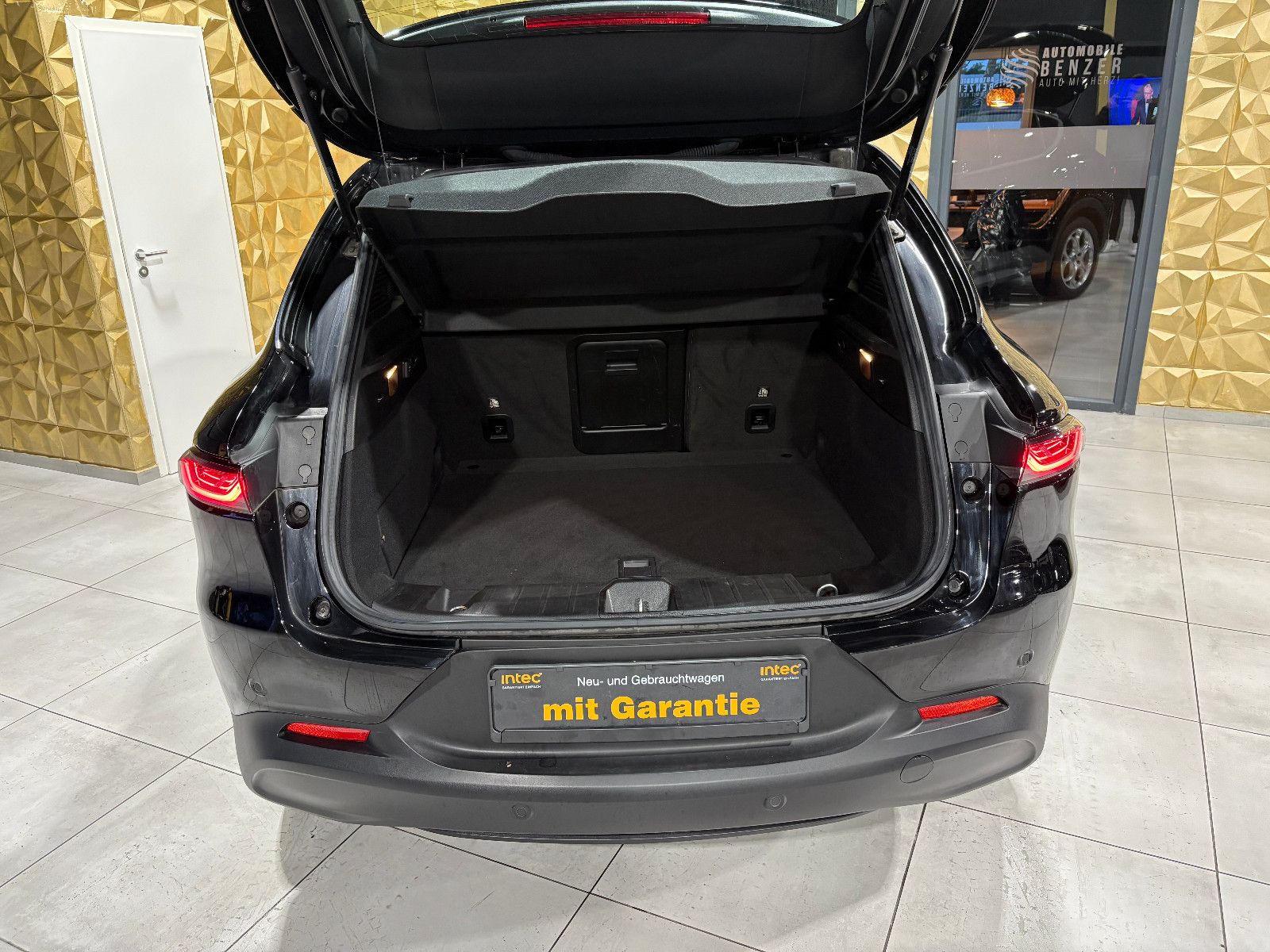 Fahrzeugabbildung Alfa Romeo Tonale Sprint/APPLE/NAVI/ACC/PDC/SPURHALTE/KLIMA