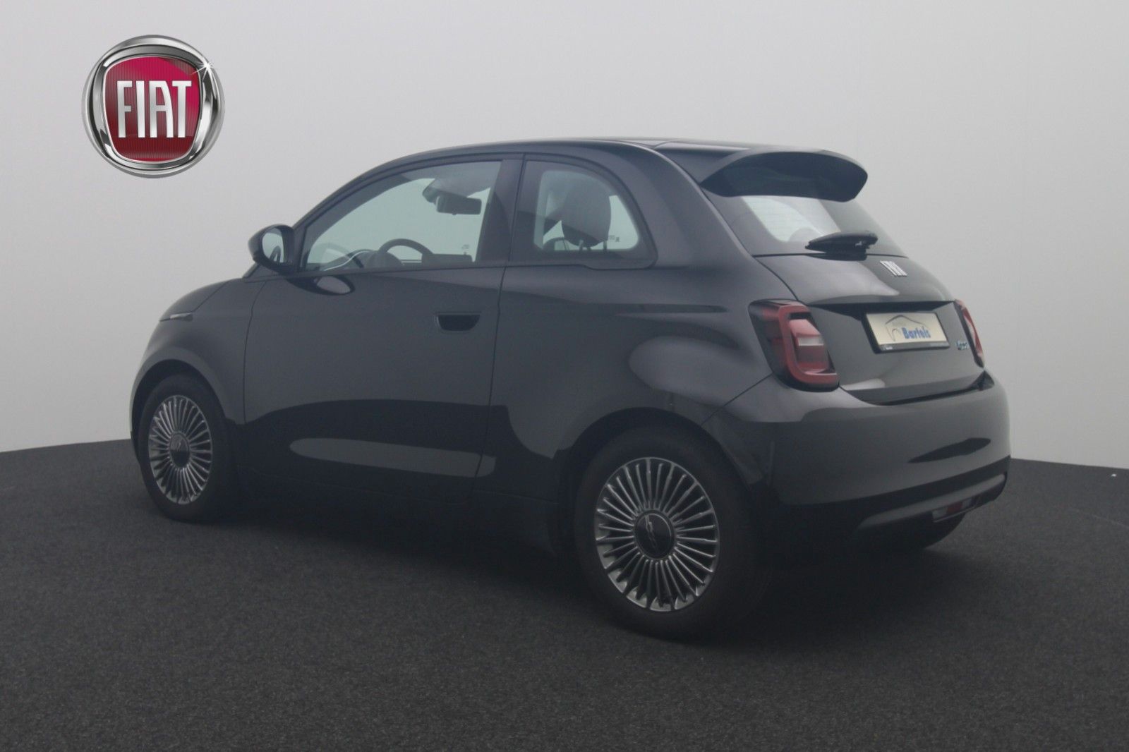 Fahrzeugabbildung Fiat 500e Icon