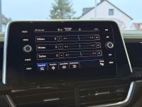 Volkswagen T-Roc - Vorschau Bild 26