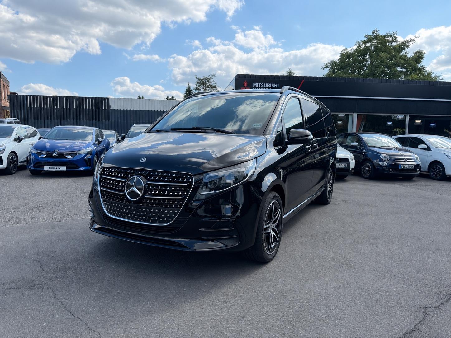 Mercedes-Benz V 300 d 4MATIC 4x4 lang AMG/BURM/PANO/AIRMATIK