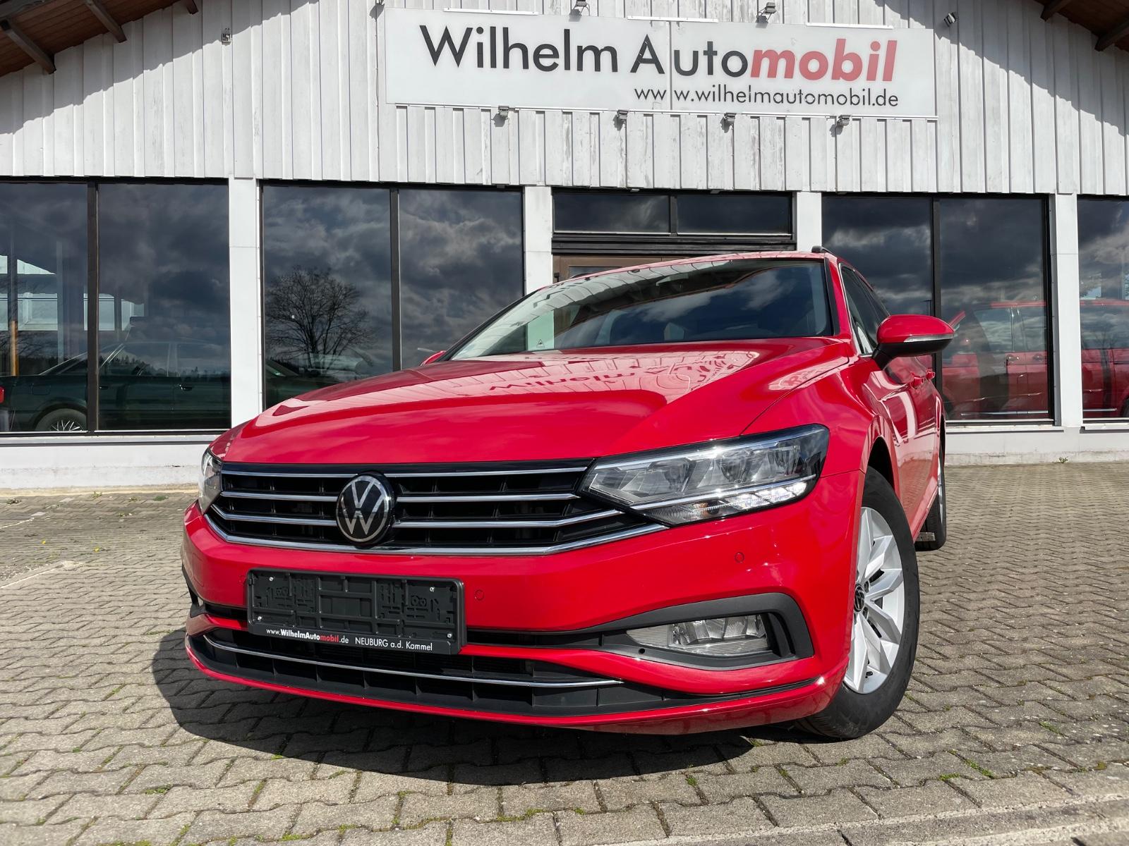 Volkswagen Passat Variant Business AHK ACC VZ DIGI RearView