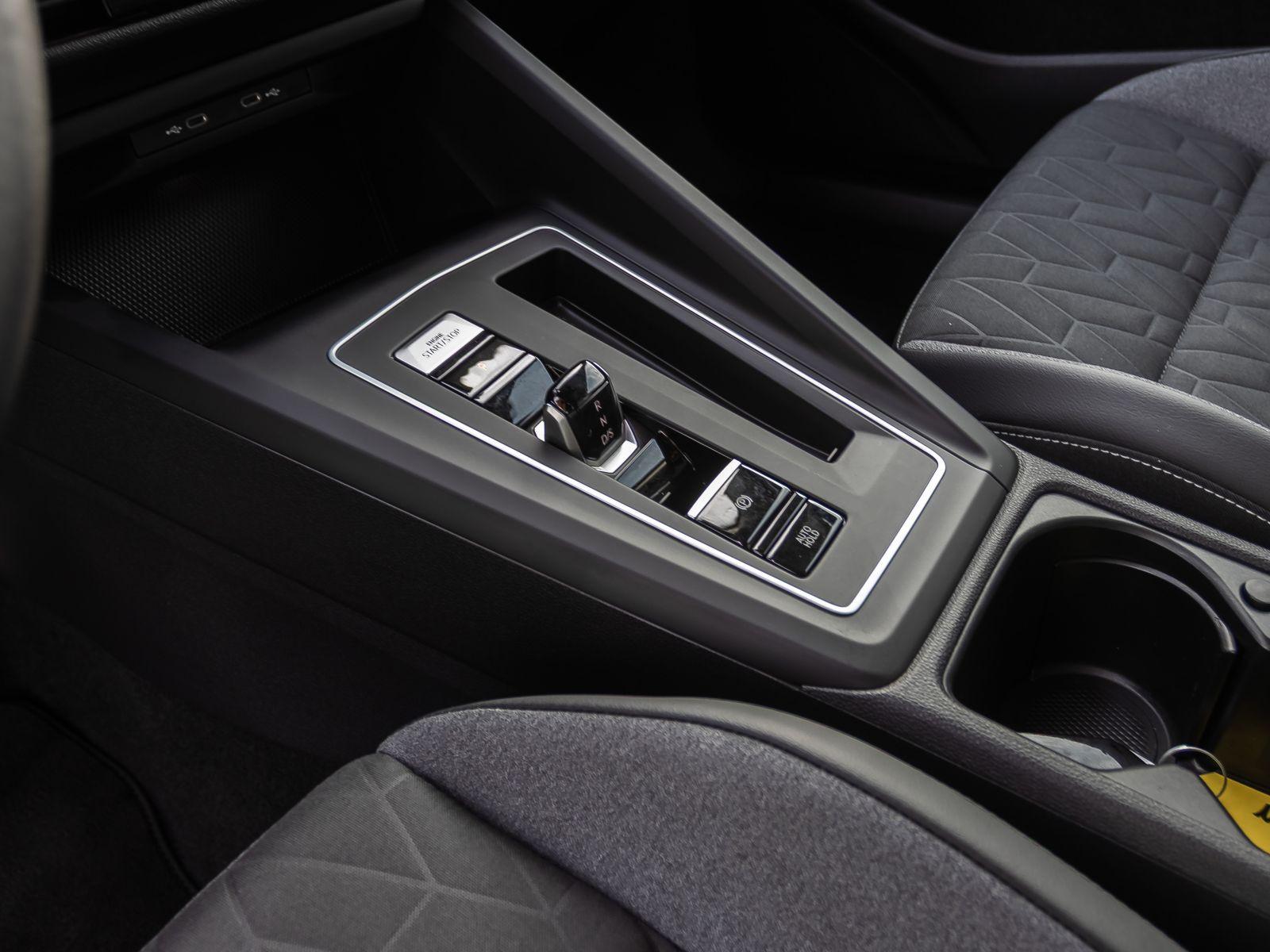 Volkswagen Golf VIII Variant Goal 1.5 eTSI DSG Navi LED ACC, миниатюра 16