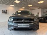 Volkswagen Tiguan Allspace 1.5 TSI DSG Life*ACC*AHK*7Sitzer - Volkswagen Tiguan Allspace aus 2025
