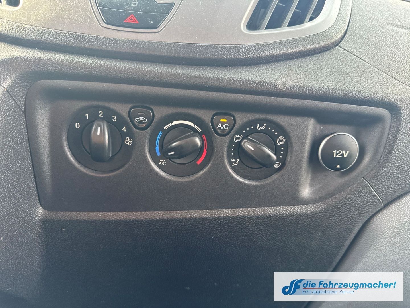 Fahrzeugabbildung Ford Transit Kombi 350 L3 Trend 2.2 TDCi DPF *7185 *K