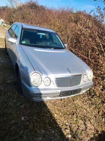 Mercedes-Benz Mercedes w210 e220CDI Diesel Export/Bastler