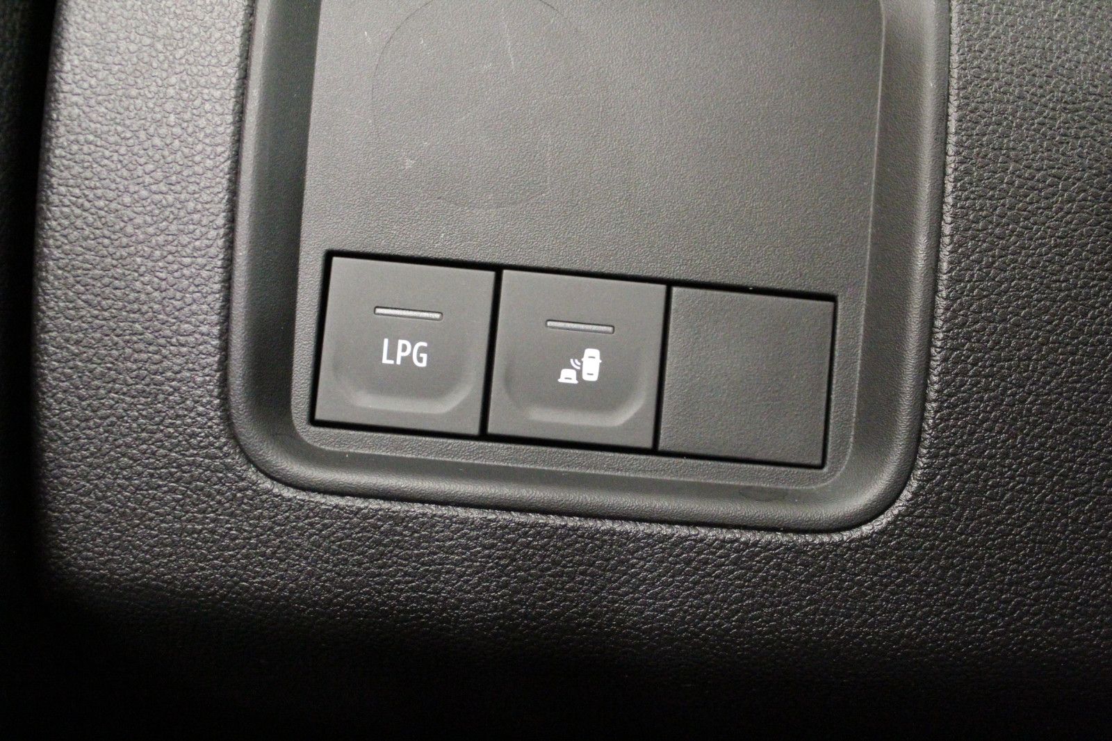 Fahrzeugabbildung Dacia Duster TCe 100 ECO-G Extreme *Sitzheizung*Allwet