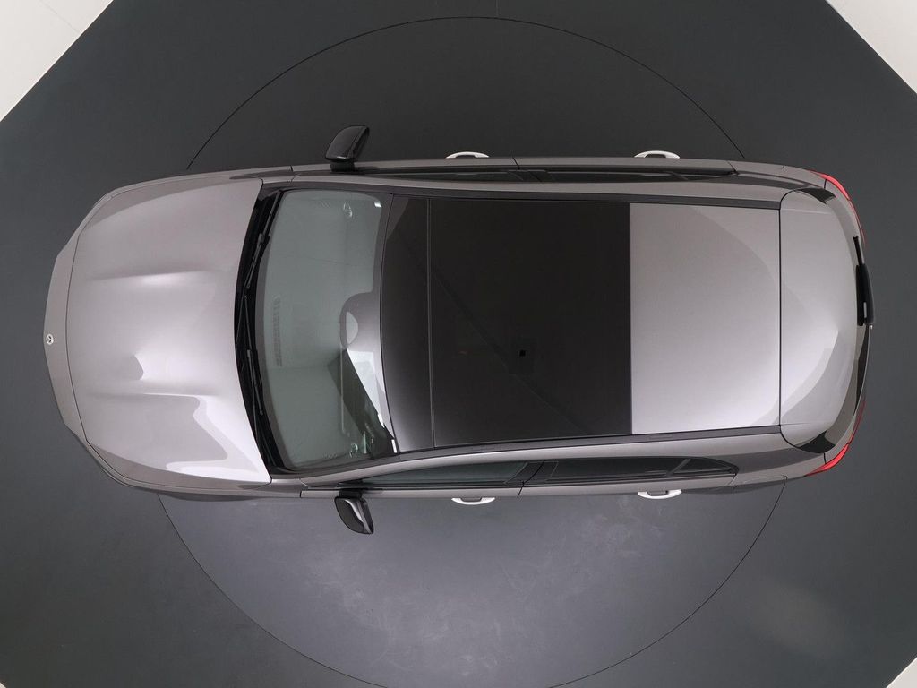 Mercedes-Benz A 250 e Star Edition AMG Line | Panorama - Schie