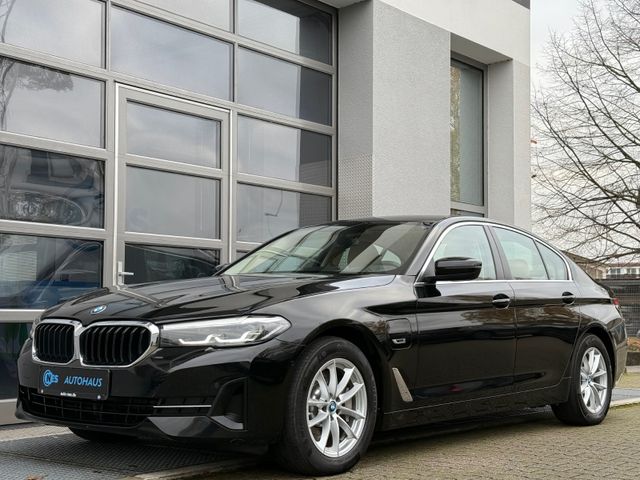 BMW 530e*AUT*KAMERA*LEDER BEIGE*LIVE COCKPIT PROF*