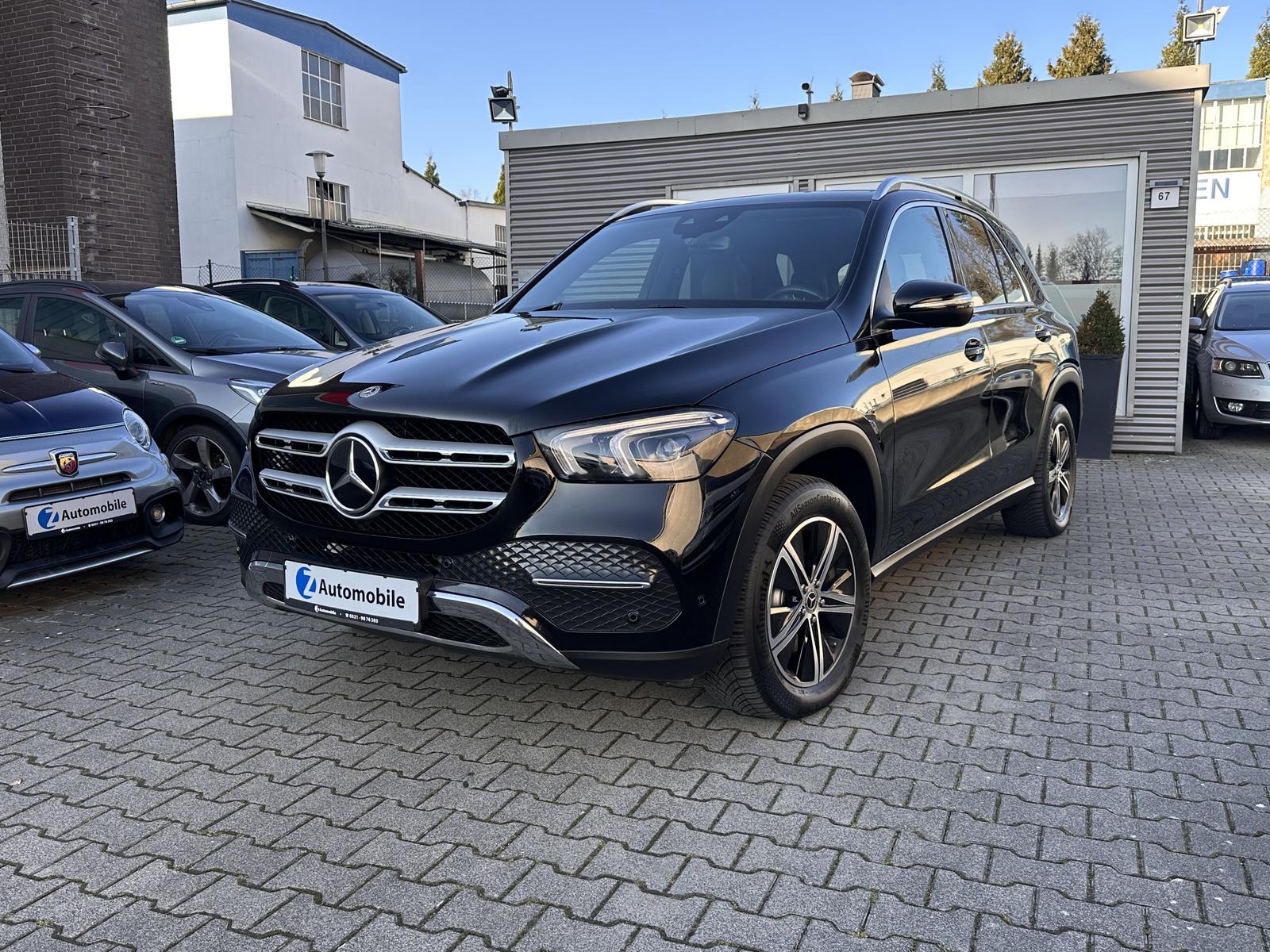 Mercedes-Benz GLE 300 d 4Matic *Panorama*Alcantara*AHK