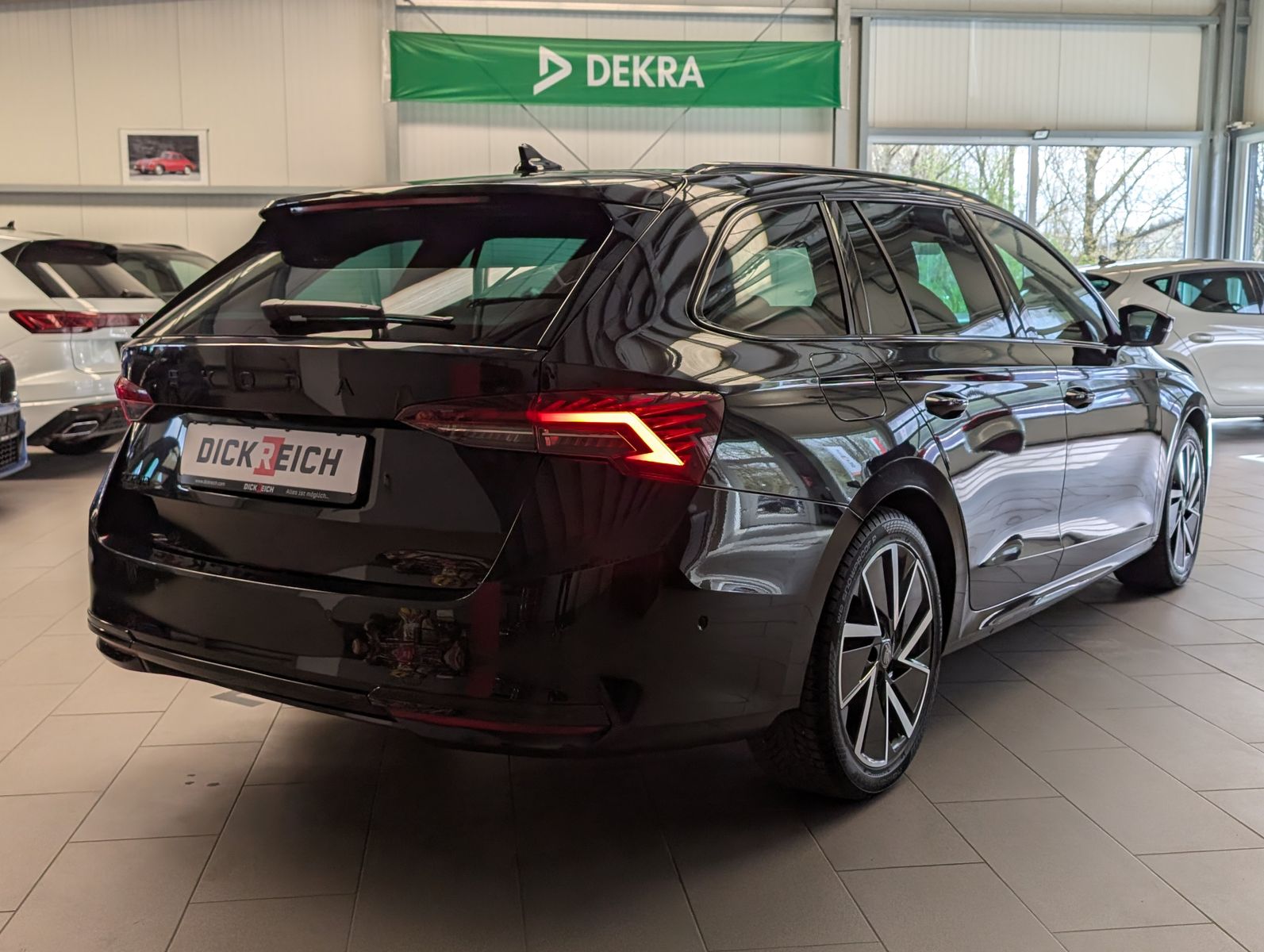 Immagine dell'auto: SKODA Octavia 2.0 TDI DSG Sportline Matrix Cam, anno di produzione 2015
