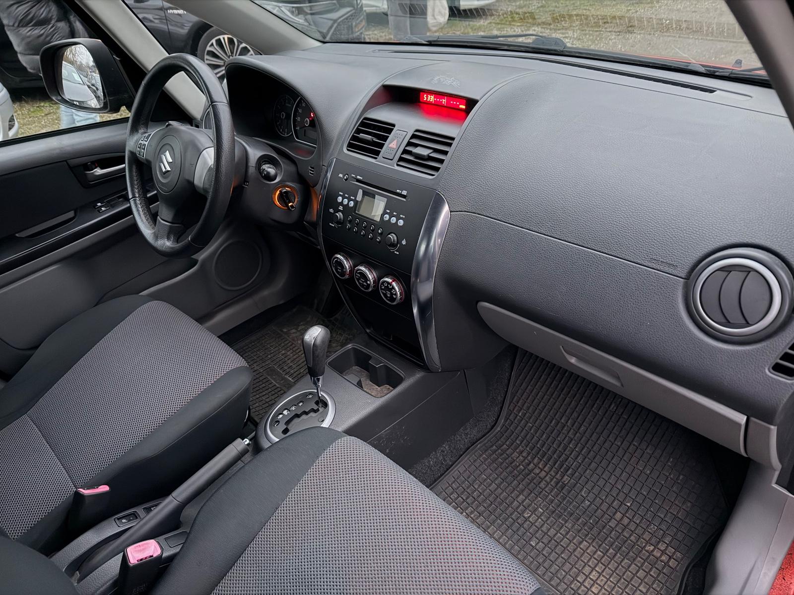Suzuki SX4 2006 — photo 12