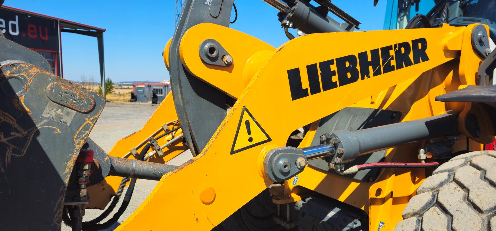 Fahrzeugabbildung Liebherr L 526 Radlader Kabelbrand