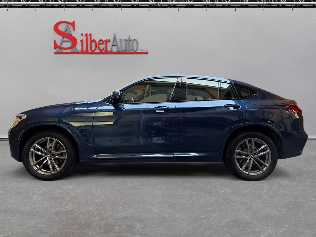 BMW X4 xdrive20d mhev 48V Msport auto "TETTO PAN imagem 2