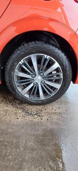 Peugeot 208 1.6 Allure BlueHDi 120 STOP & START Allure - Peugeot 208 Allure mit Diesel-Antrieb
