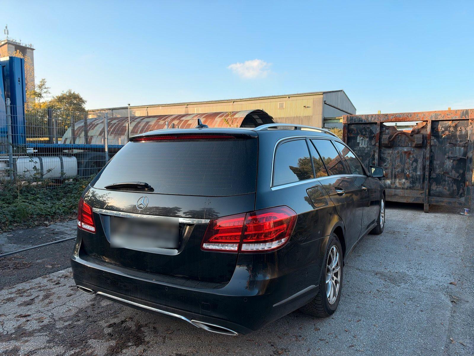 Mercedes-Benz E200 2014 — photo 6
