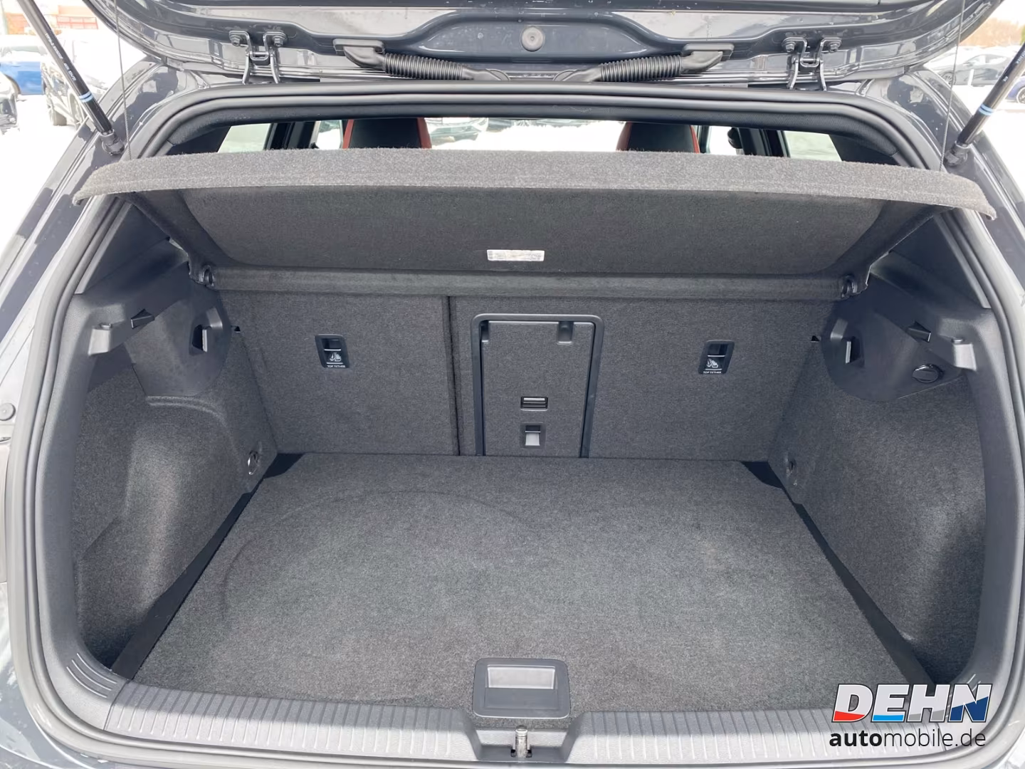 Volkswagen Golf VIII GTI Clubsport 2.0 Matrix H&K Kam Navi, миниатюра 13