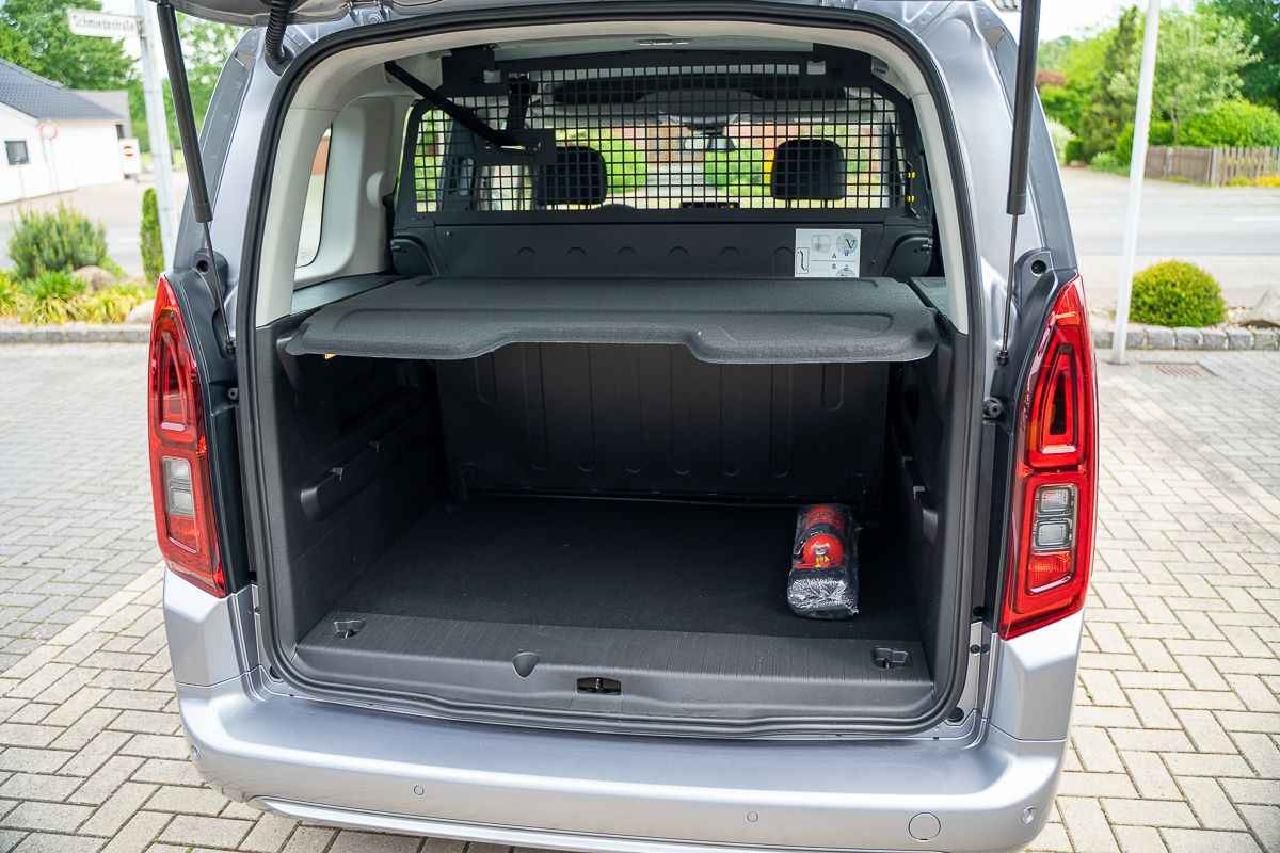 Fahrzeugabbildung Opel Combo Life E Selection N1
