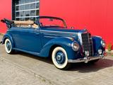 Mercedes-Benz 220 B Cabrio, Komplettrestauration - Mercedes-Benz 220 mit 3 Türen