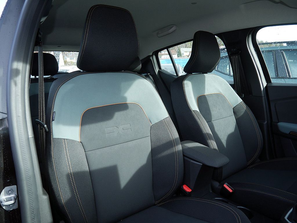 Fahrzeugabbildung Dacia Sandero Stepway Extreme TCe 110 FACELIFT 2026!!!