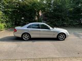 Mercedes-Benz E 220 CDI ELEGANCE Elegance - Mercedes-Benz E 220 aus 2004: Cdi