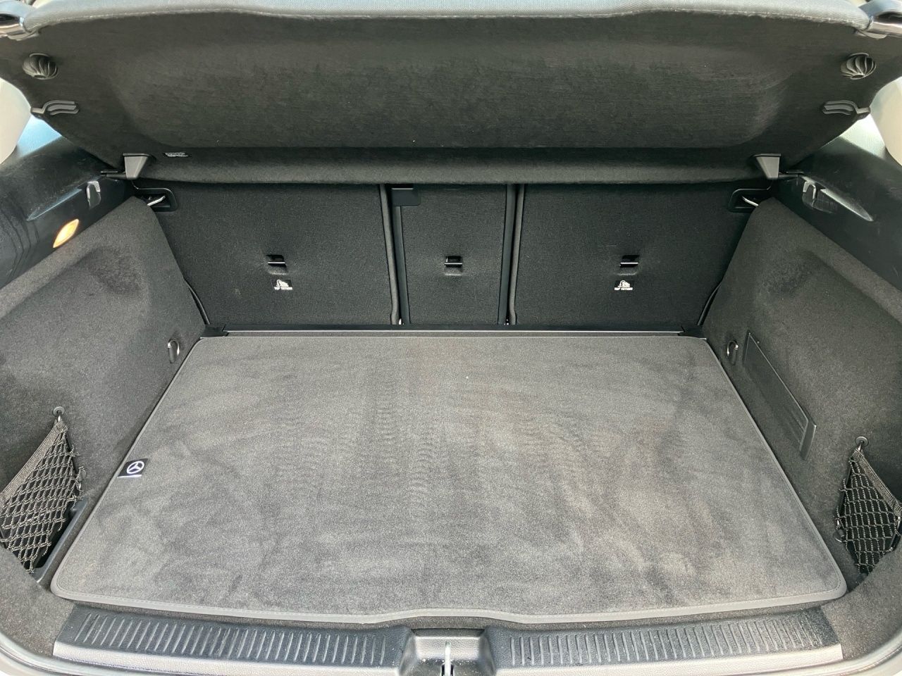 Fahrzeugabbildung Mercedes-Benz B 200 d PROGRESSIVE+AHK+LHZG+VERKZ.ASSIS+EL.HECK