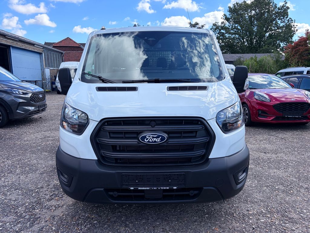 Ford Transit — fotografia 2