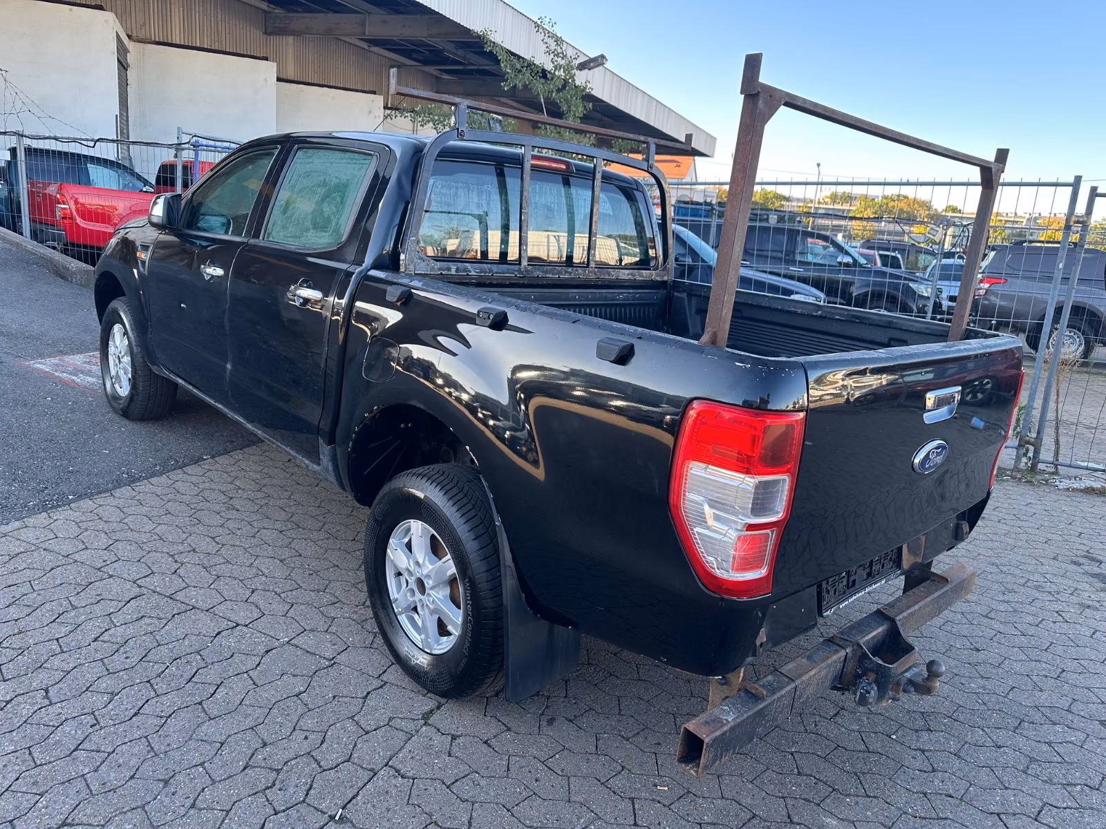 Ford Ranger Double Cabine  2.2 150ch BVM - 4x4 - Climatisation - Attelage - Sièges chauffants