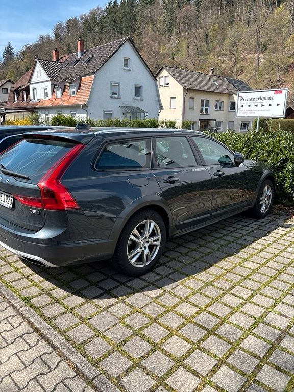 Image of Volvo V90 Cross Country