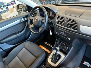Audi Q3 *Bi-XENON*SITZHZ*PDC*1.AND*TEMPOMAT*