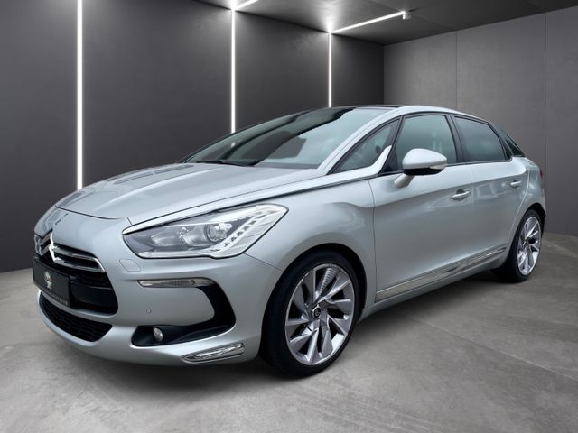 DS Automobiles DS5 SoChic 1.6l 8fach TüV Bi-Xen Nav PDC