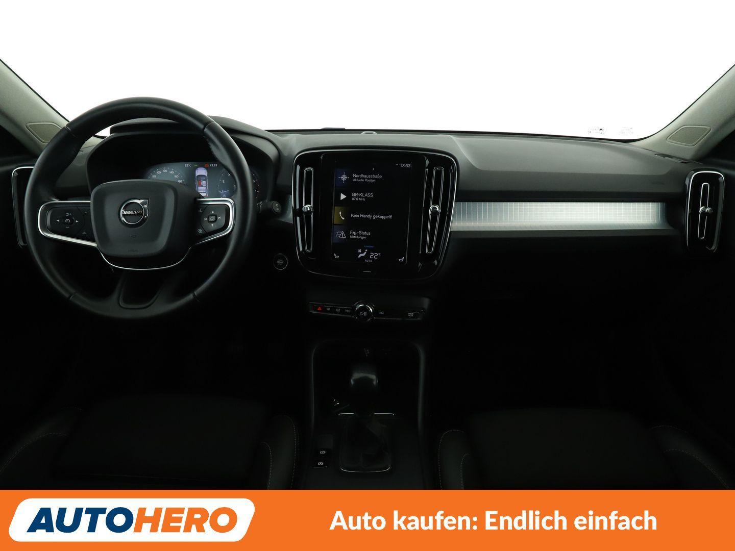 Volvo XC40 1.5 T3 Momentum Pro 2WD *NAVI*LED*TEMPO*CAM