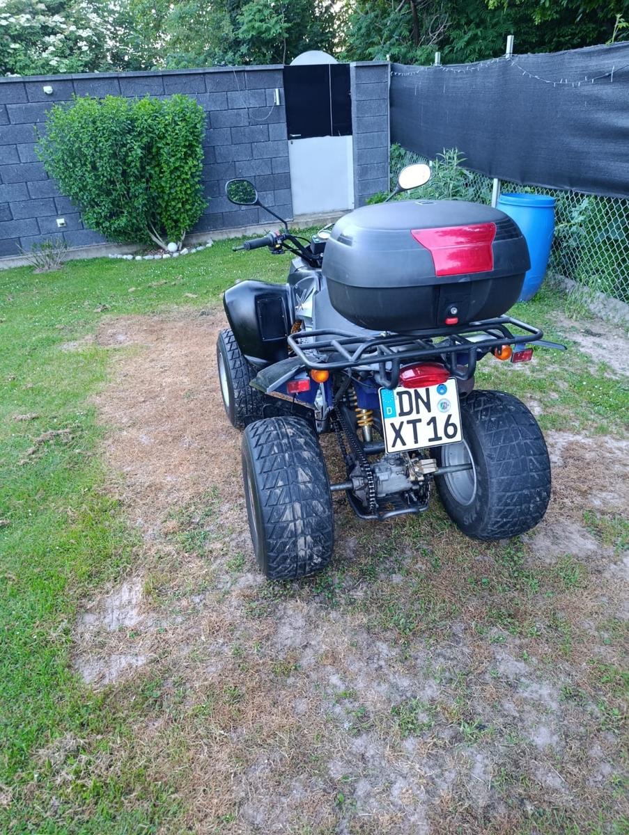 SMC  2005 — engine 236 cm³, 24 HP (18kW)