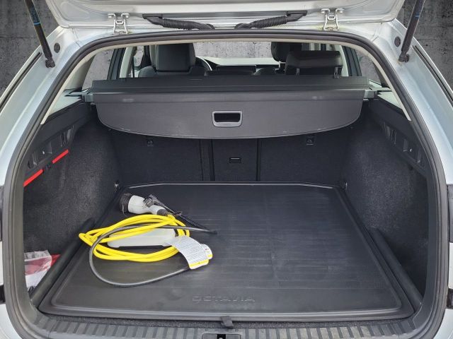 Octavia Combi 1.4 TSI iV Ambition LED Kamera