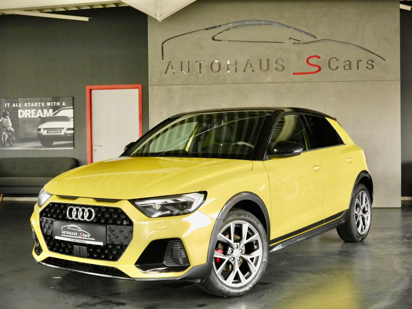 AUDI A1 citycarver 30 TFSI S-Line*Navi*LED*