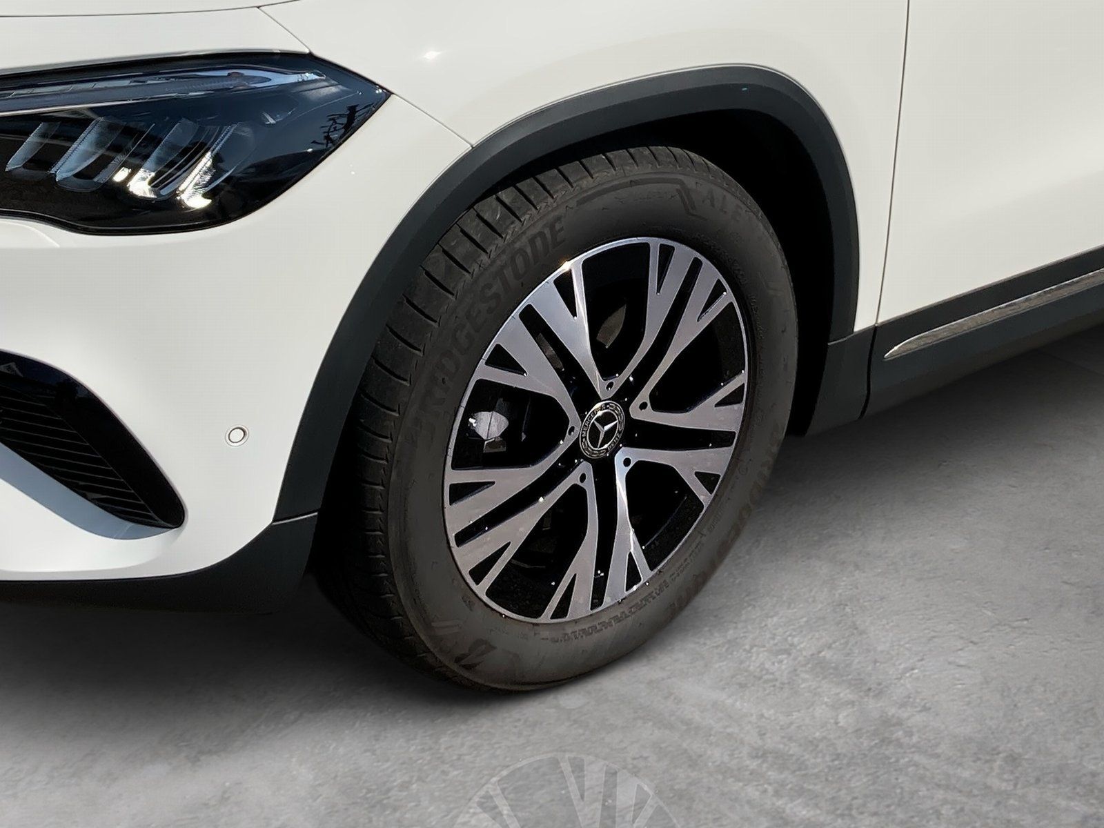 Fahrzeugabbildung Mercedes-Benz GLA 180 d Progressive*AHK*STDHZG*Distro*Totwink*
