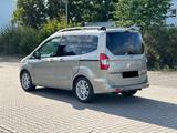 Ford Tourneo Courier Titanium *5 Sitzer*SHZ* *1.Hand* - gebrauchte Ford Tourneo Courier aus dem Jahr 2015