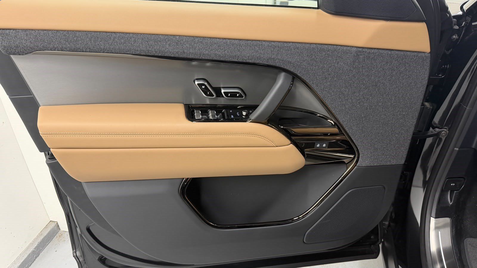 LAND ROVER Range Rover Sport D250 SE Pano Winter – Bild 33
