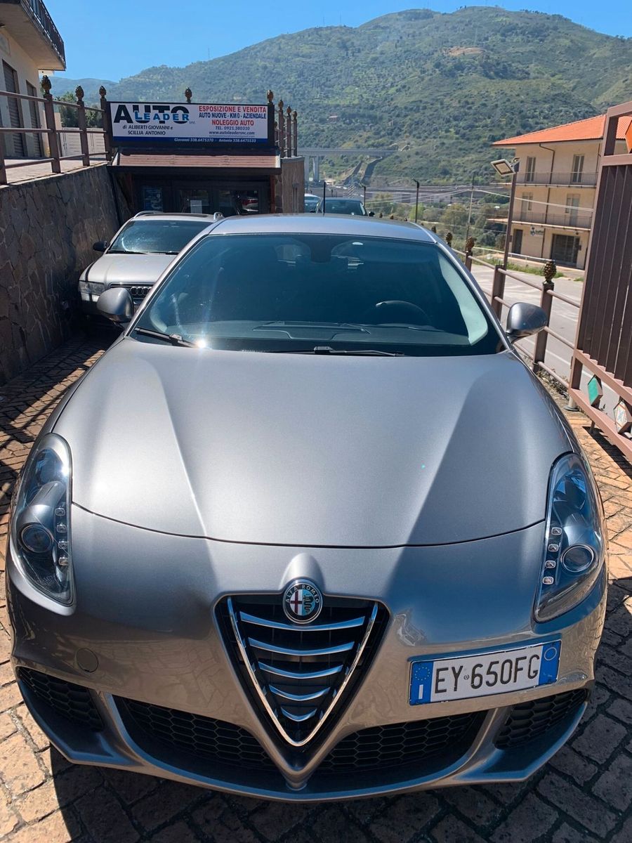 ALFA ROMEO Giulietta