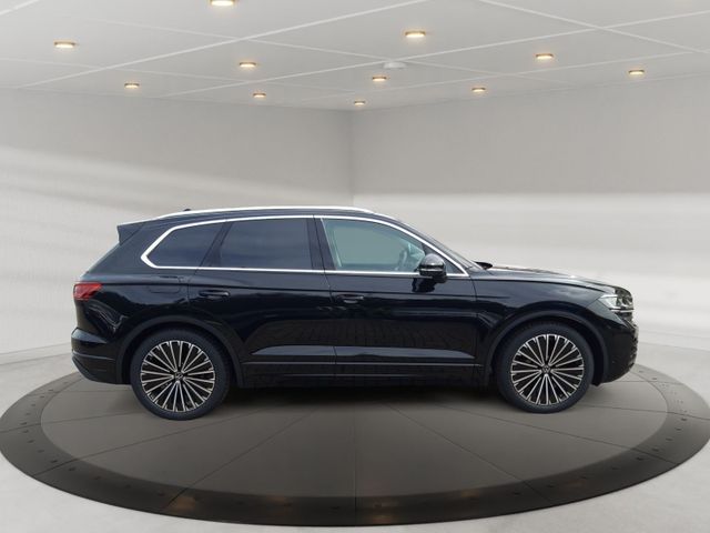 Touareg Elegance 3,0 l V6 TDI SCR 4MOTIO N 210 k