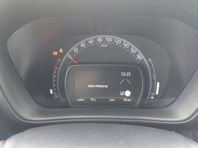 Aygo X 1.0 Teamplayer KLIMA PDC SHZ KAMERA ACC