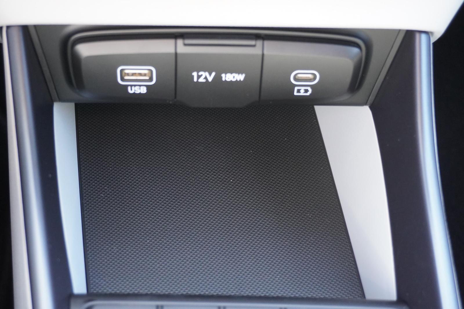 Hyundai i20 1.2 Navi Kamera Android Apple DAB Spurhalte