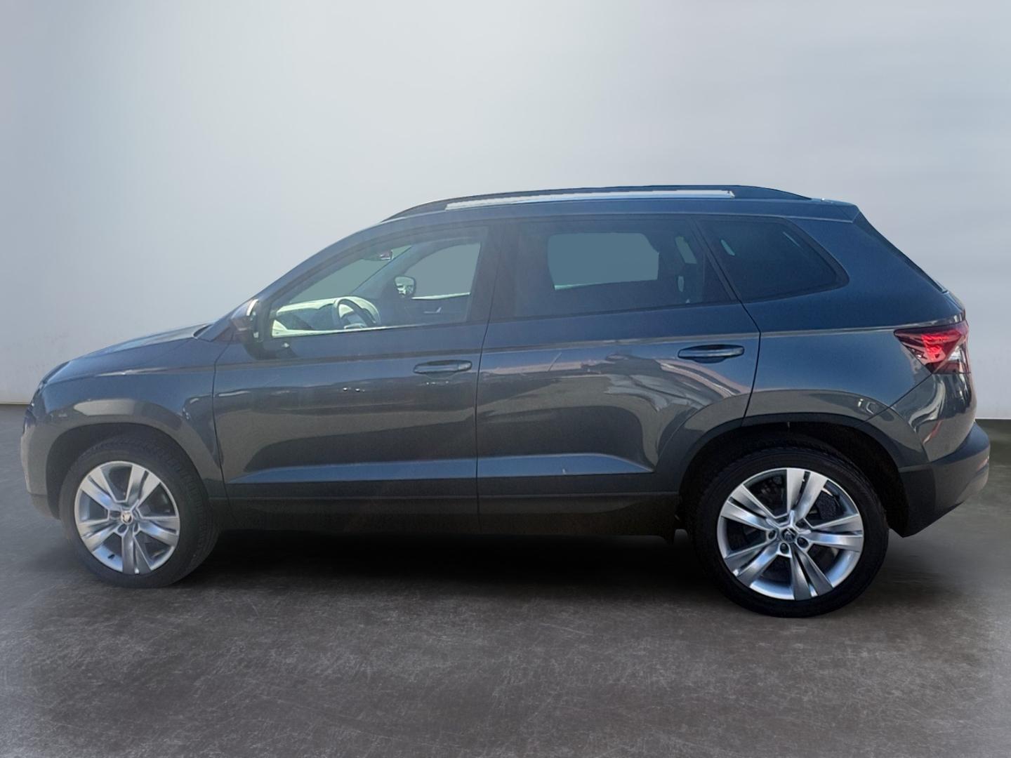 Skoda Karoq 1.6 TDI DSG Style *LED*AHK*CAM*CarPlay*SHZ