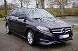 Mercedes-Benz B180 Style BJ2017 Automatik 65.200km top Zustand - Mercedes-Benz: 65
