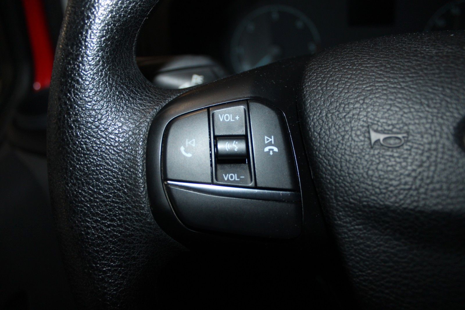 Fahrzeugabbildung Ford Transit Custom L1 Kasten AHK KLIMA 1.Hand