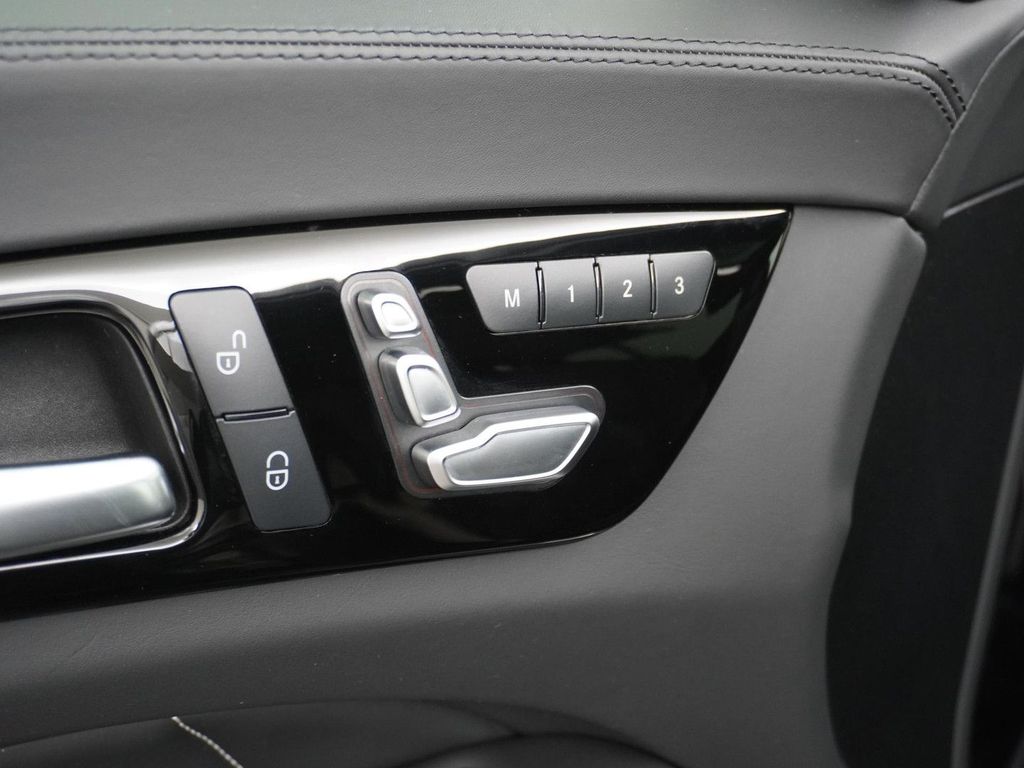 Mercedes-Benz CLS 63 AMG Shooting Brake S 4MATIC Schiebedach |
