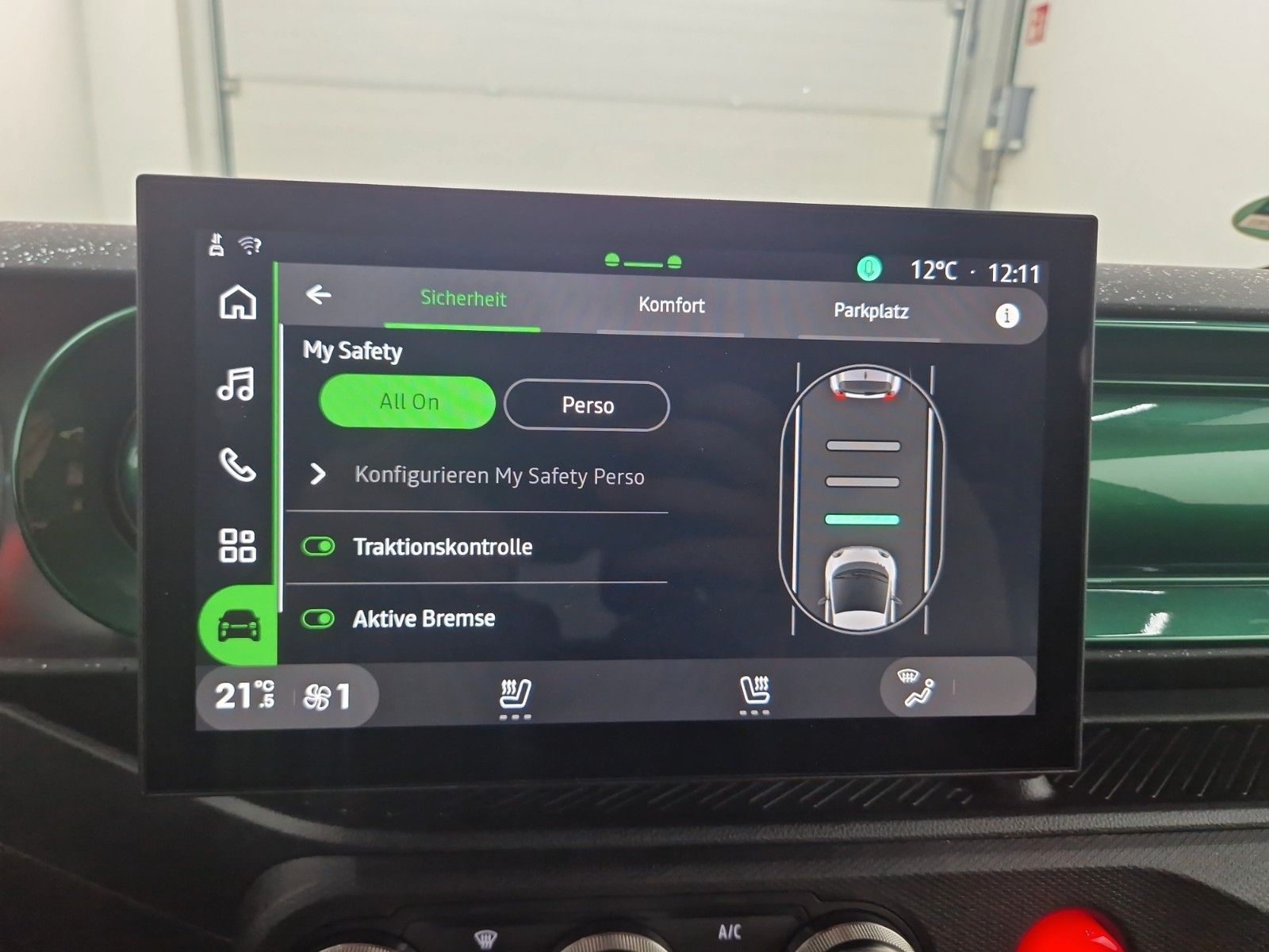 RENAULT Twingo E-TECH Techno 80 Urban Range 18-Zoll – Bild 23